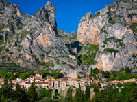 Small Group Tour: Verdon Canyon and Moustiers Sainte Marie Tour